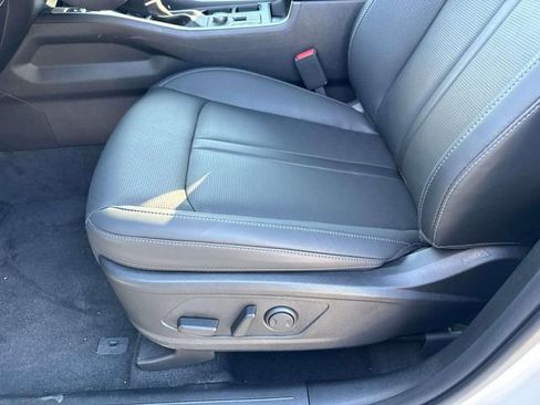 New 2026 Kia Sorento S w/ S Panoramic Sunroof Package FWD image 23