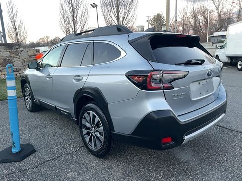 Used 2024 Subaru Outback Limited image 21