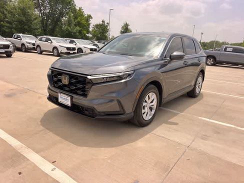 Used 2024 Honda CR-V LX image 2
