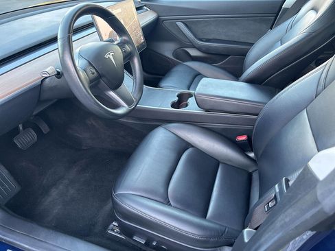 Used 2018 Tesla Model 3 Long Range RWD image 13