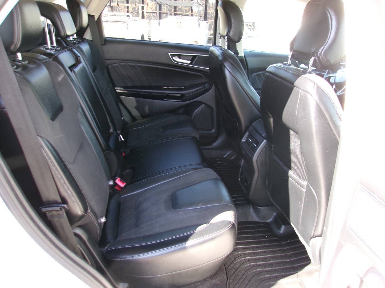 Used 2018 Ford Edge Sport w/ Equipment Group 401A AWD/4WD image 11