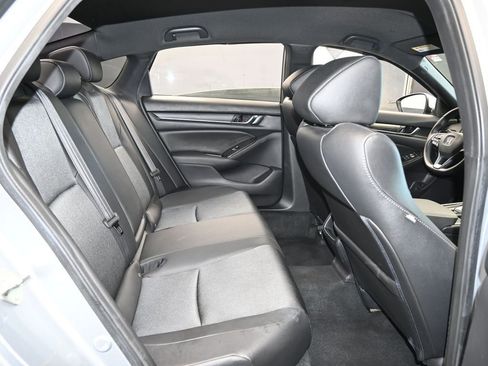 Used 2019 Honda Accord Sport image 41