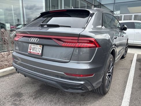 Used 2019 Audi Q8 Prestige image 8