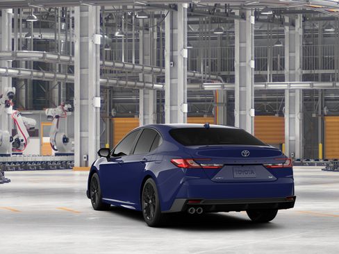 New 2026 Toyota Camry SE FWD image 7