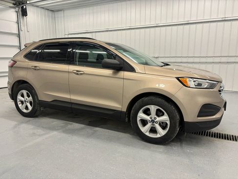 Used 2020 Ford Edge SE w/ Cargo Accessory Package FWD image 14