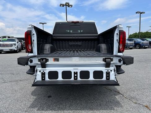 New 2026 GMC Sierra 1500 Denali w/ Denali Reserve Package AWD/4WD image 40