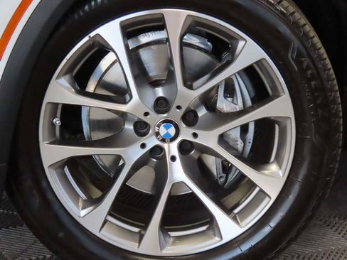 Used 2025 BMW X5 xDrive40i AWD/4WD image 7