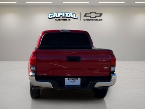 Used 2022 Toyota Tacoma SR5 image 4