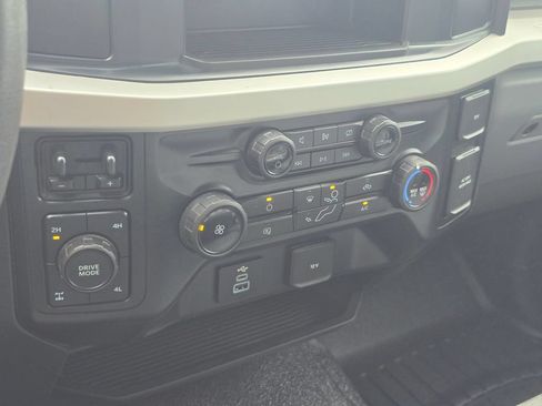Used 2024 Ford F250 XL AWD/4WD image 25