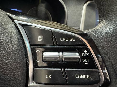 Used 2020 Kia Optima LX image 23