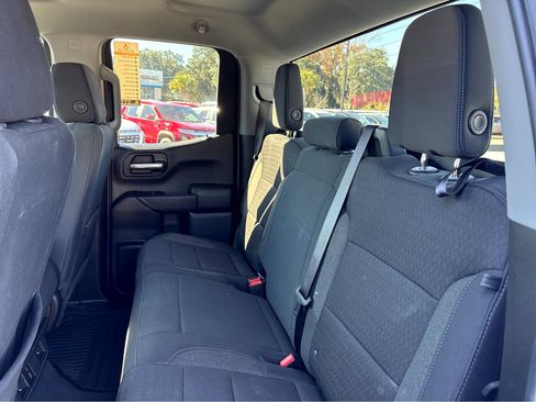 Used 2025 Chevrolet Silverado 1500 Custom image 23