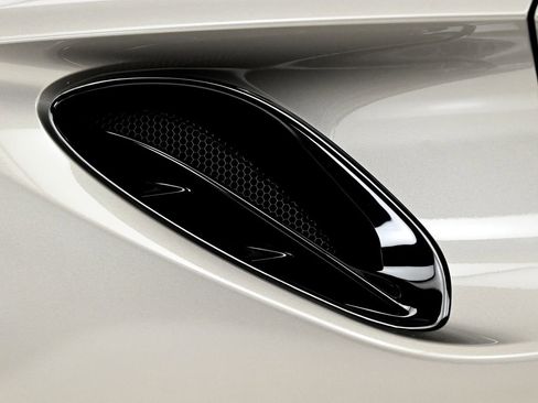 New 2026 Lotus Emira SE RWD image 32