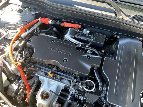 Used 2022 Honda Accord Sport image 32