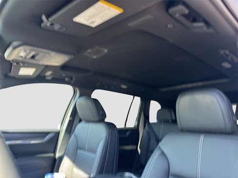 New 2026 GMC Acadia Elevation w/ Black Edition image 24