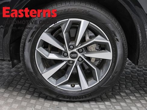 Used 2023 Audi Q5 2.0T Prestige AWD/4WD image 33