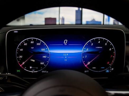 New 2026 Mercedes-Benz GLC 300 4MATIC image 18