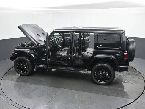 Used 2021 Jeep Wrangler Unlimited Sahara AWD/4WD image 58