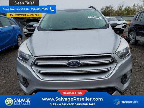 Used 2018 Ford Escape SE FWD image 7