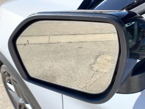 New 2026 Ford Explorer ST-Line w/ ST-Line Street Pack image 17