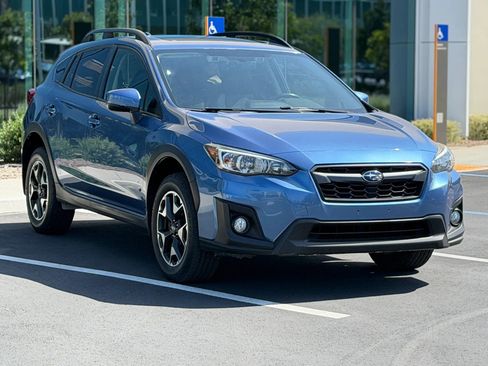 Used 2020 Subaru Crosstrek 2.0i Premium w/ Moonroof Package 2 AWD/4WD image 1