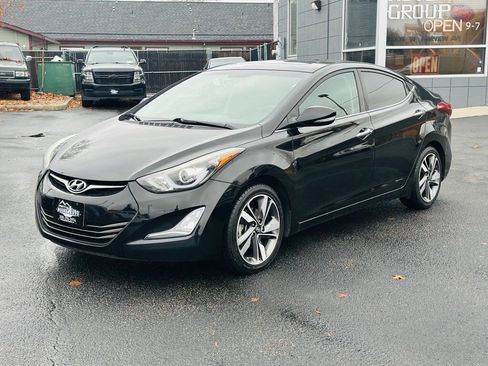 Used 2014 Hyundai Elantra Limited w/ Option Group 03 image 3