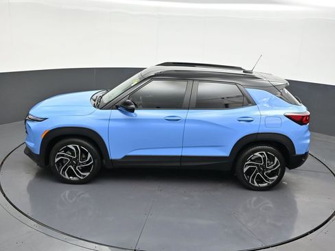 Used 2024 Chevrolet TrailBlazer RS w/ Driver Confidence Package FWD image 17