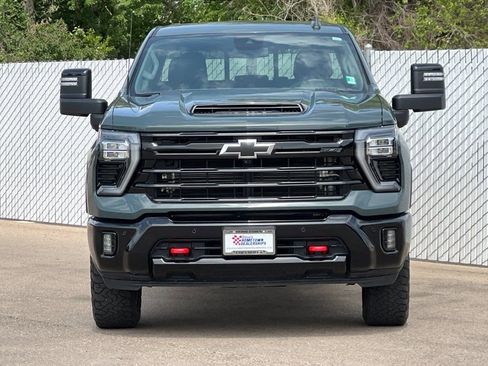 Used 2025 Chevrolet Silverado 2500 LT w/ Trail Boss Package AWD/4WD image 6