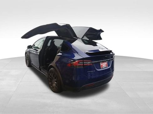 Used 2017 Tesla Model X 75D image 9