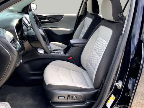 Used 2020 Chevrolet Equinox LS w/ LS Convenience Package FWD image 8
