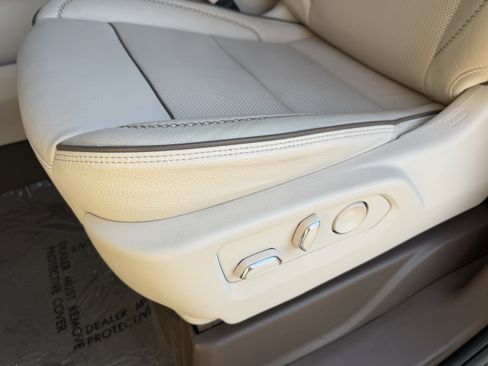 Certified 2022 GMC Yukon Denali w/ Denali Premium Package image 51