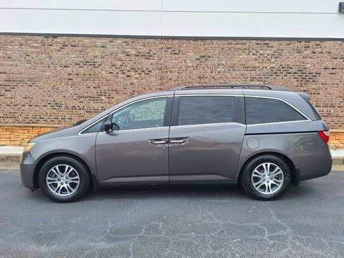 Used 2011 Honda Odyssey EX-L image 2