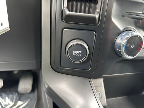 Used 2024 Ford F150 XLT w/ XLT Black Appearance Package image 21