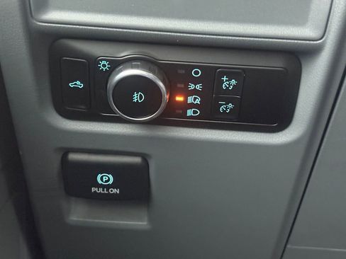 Used 2023 Ford F150 XL w/ Trailer Tow Package image 17