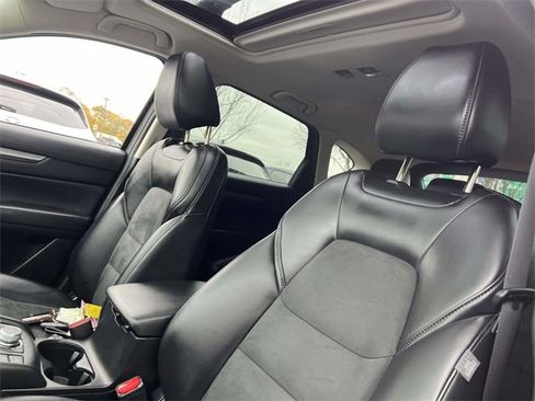 Used 2019 MAZDA CX-5 Touring image 9