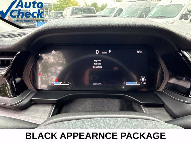 Used 2023 Jeep Grand Cherokee Limited w/ Black Appearance Package AWD/4WD image 11