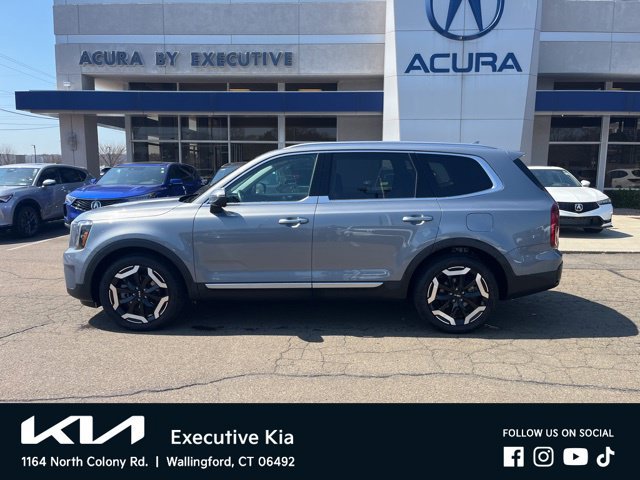 Certified 2025 Kia Telluride S AWD/4WD image 5
