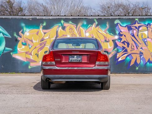 Used 2004 Volvo S60 2.4 image 7