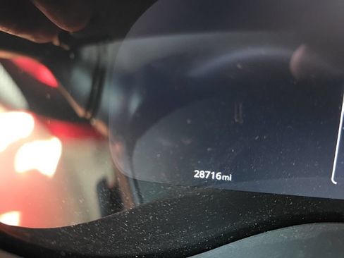 Used 2025 Toyota Sienna Platinum FWD image 15