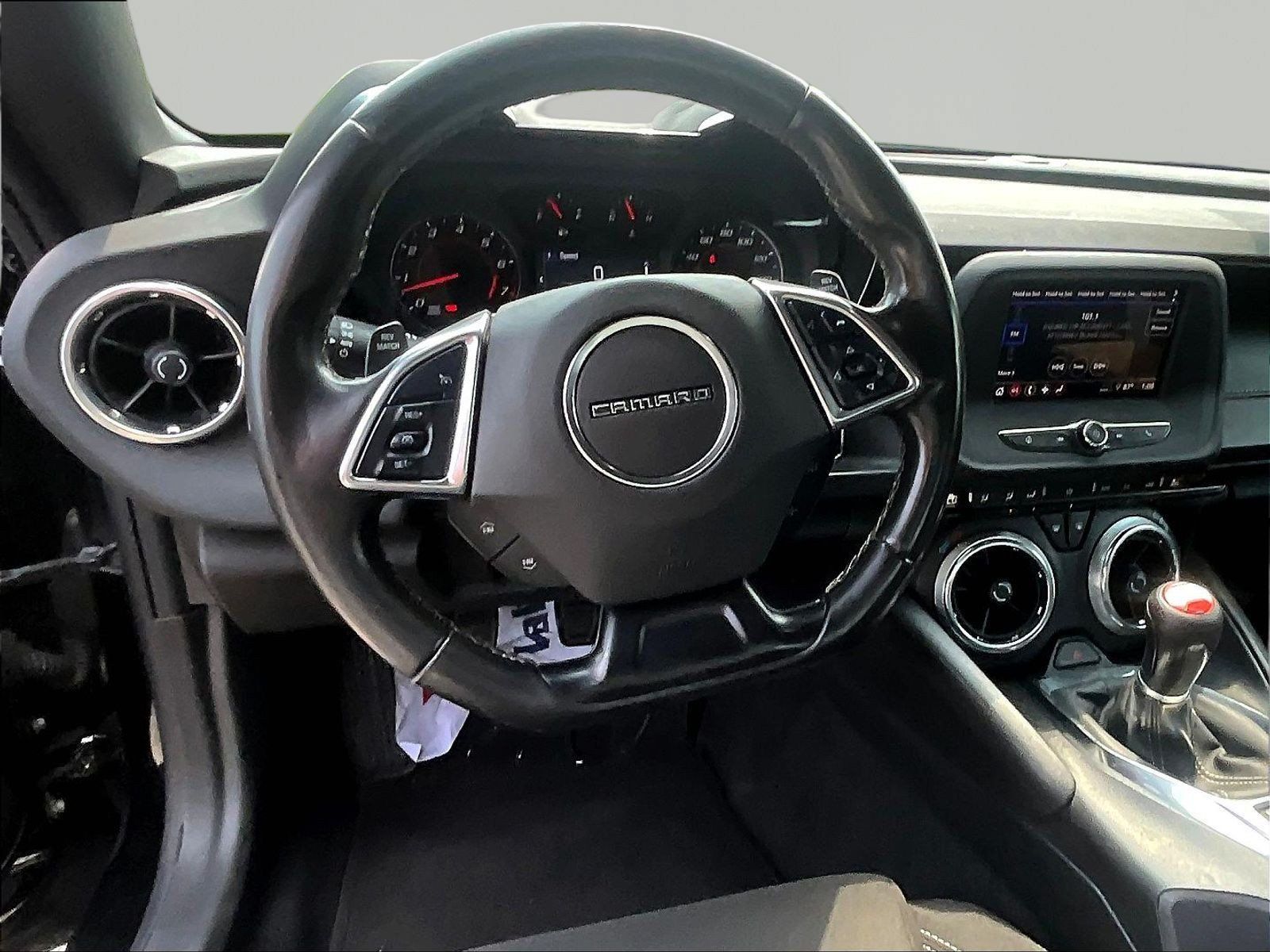 Used 2021 Chevrolet Camaro LT RWD image 8