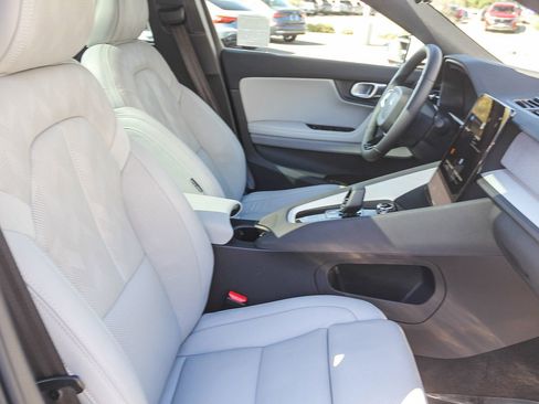 Used 2023 Polestar Polestar 2 w/ Pilot Pack image 22