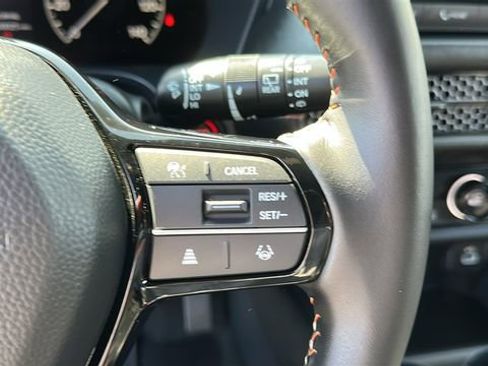 Used 2025 Honda HR-V Sport image 12