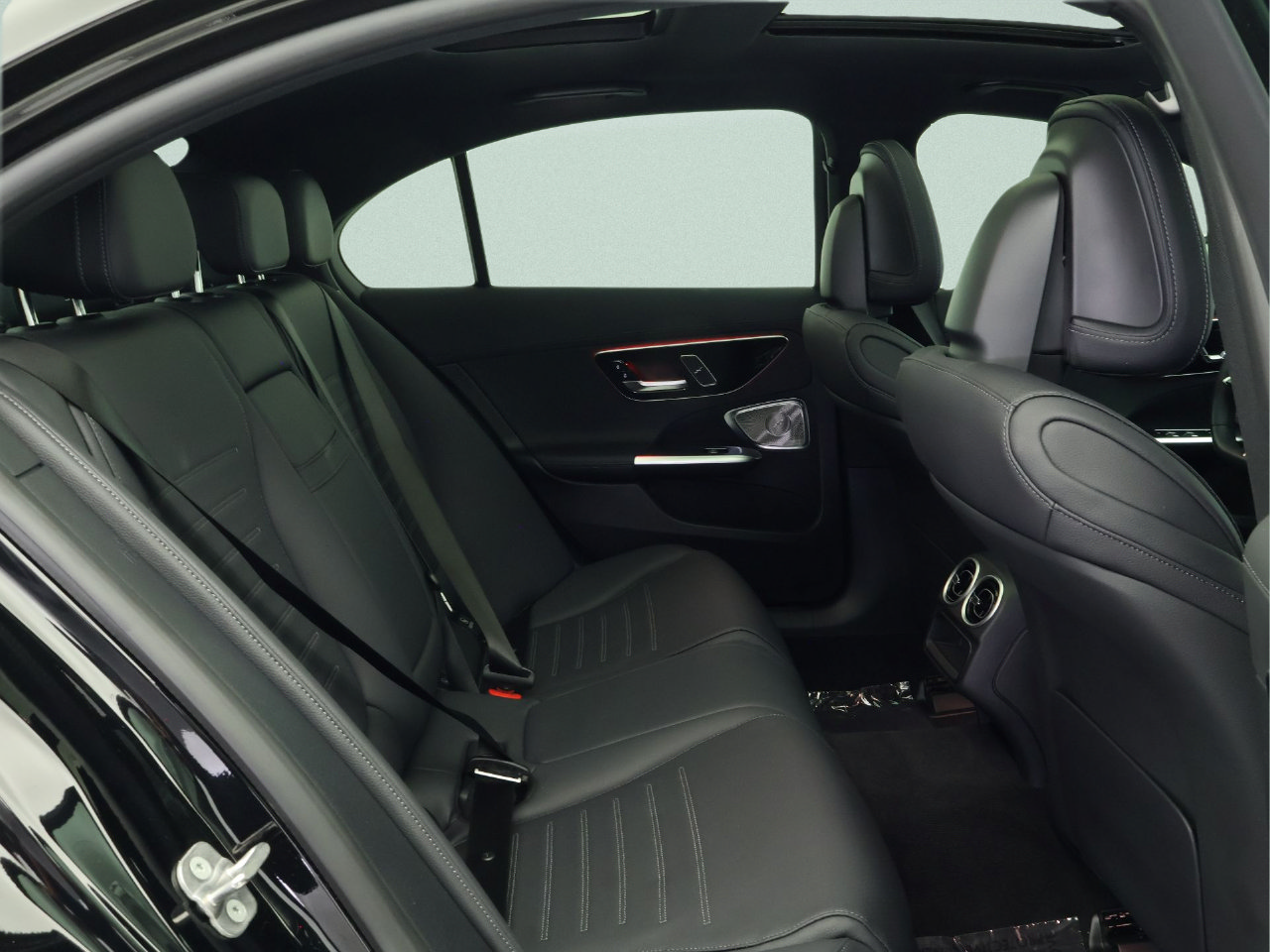 Certified 2024 Mercedes-Benz C 300 Sedan image 29