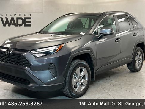 Used 2024 Toyota RAV4 XLE AWD/4WD image 1