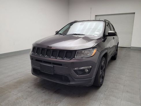 Used 2020 Jeep Compass Latitude FWD image 15