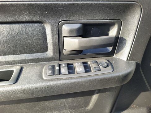 Used 2022 RAM 2500 Tradesman w/ Chrome Appearance Group image 24