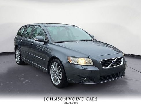 Used 2009 Volvo V50 2.4i image 12