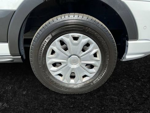 Used 2022 Ford Transit 350 XLT image 13