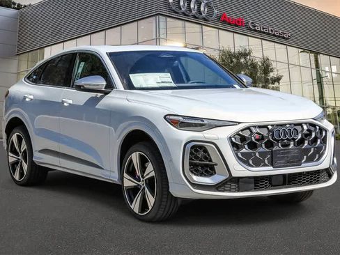 New 2025 Audi SQ5 Premium Plus AWD/4WD image 5