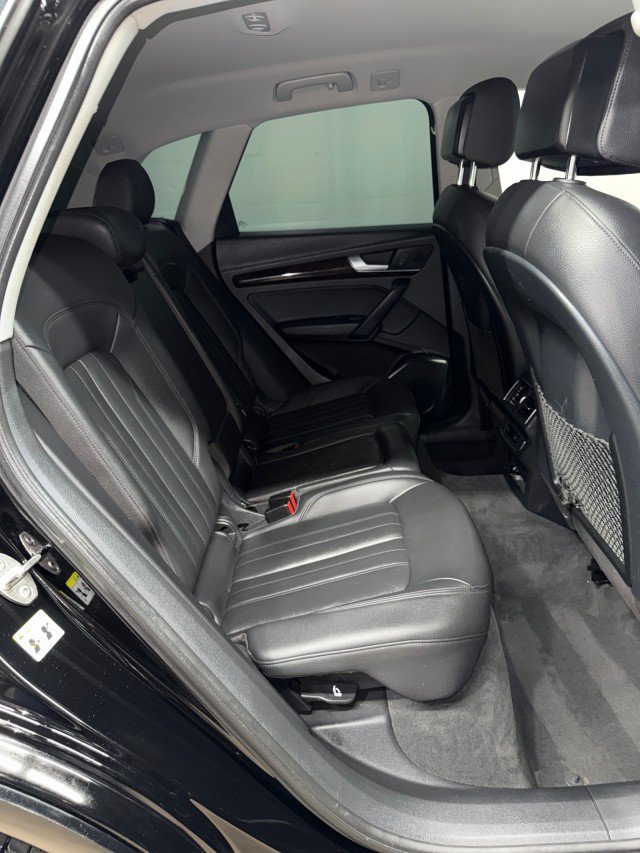 Used 2019 Audi Q5 2.0T Premium AWD/4WD image 27