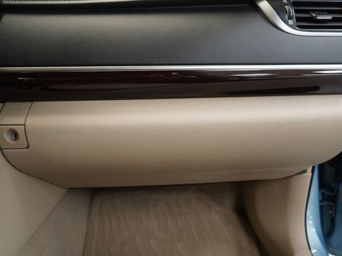Used 2012 Toyota Camry XLE FWD image 36